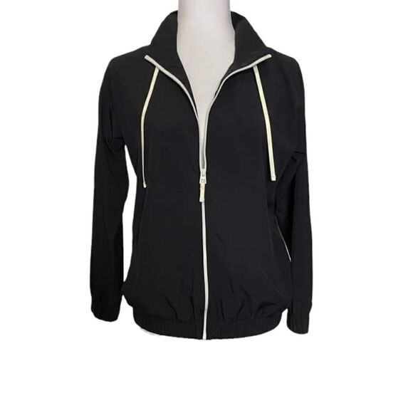 Summersalt Jackets & Blazers - 𝅺SUMMERSALT Jacket Black On The Go Zip Up Size XS‎
